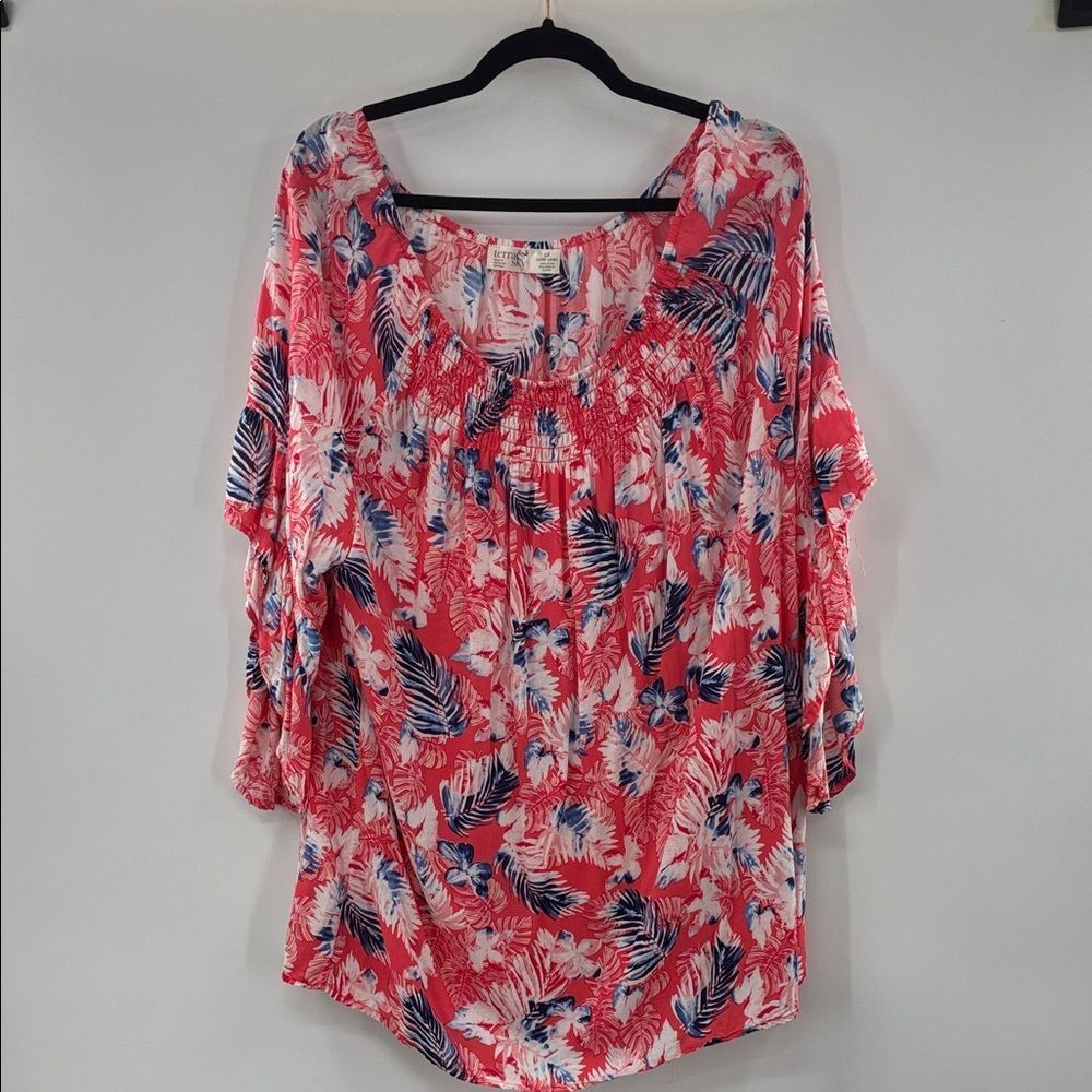 3For$20 Terra & Sky Pink and Blue Floral Blouse size: